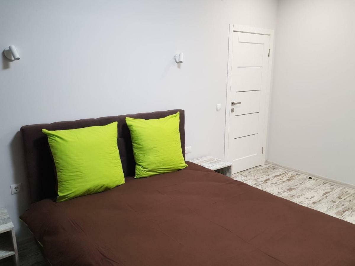Silver Star Apartment 40B Ужгород Екстер'єр фото